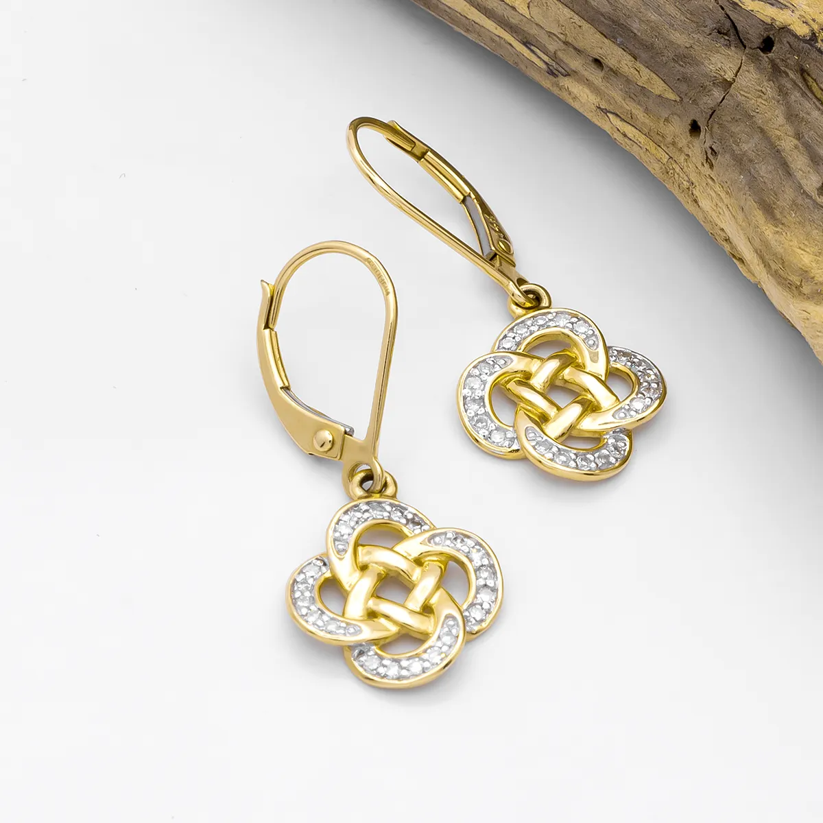 All you need to know about Celtic Earrings - Irish Jewelry Craft