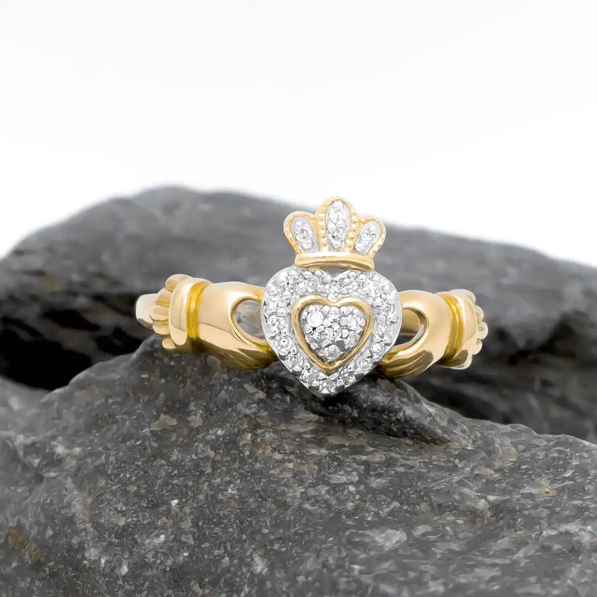 Exquisite Yellow Gold And Diamond Claddagh Ring 