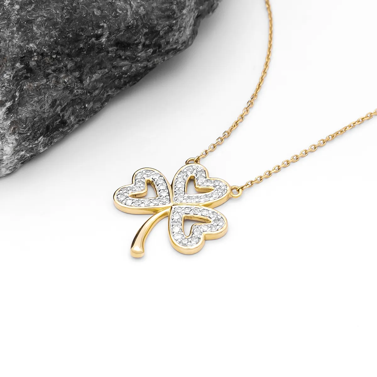 14k Gold Diamond Shamrock Necklace Photo 6 