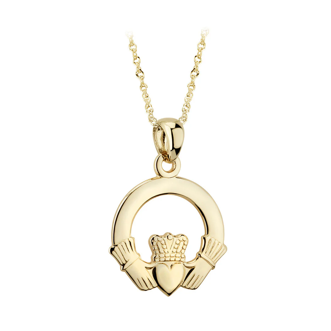 9k Gold Irish Claddagh Pendant...