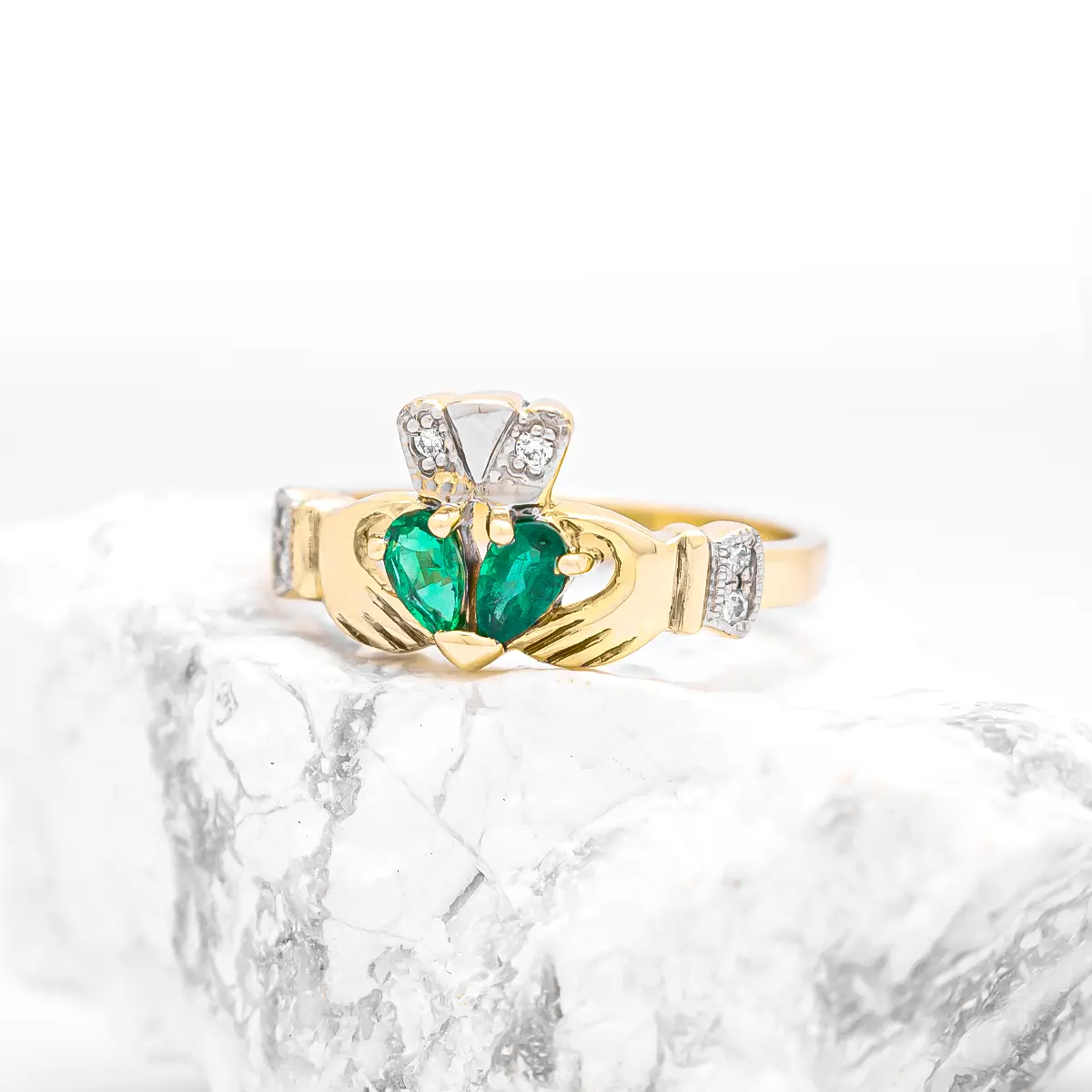 Split Heart Emerald And Gold Claddagh Ring