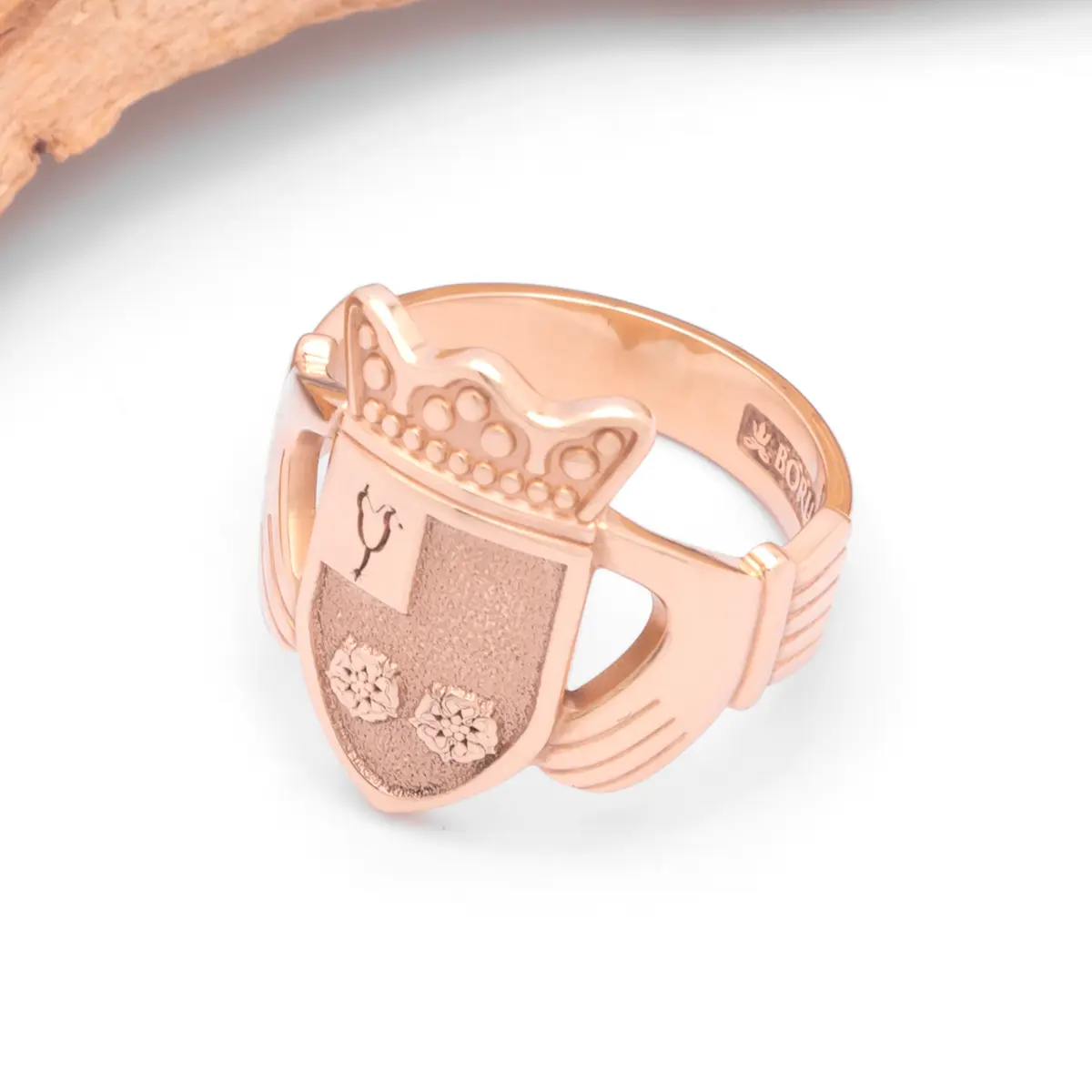 Mens Gold Claddagh Family Crest Ring Photo 3 