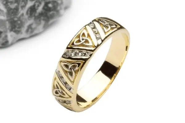 Shop our collection of traditional Celtic rings