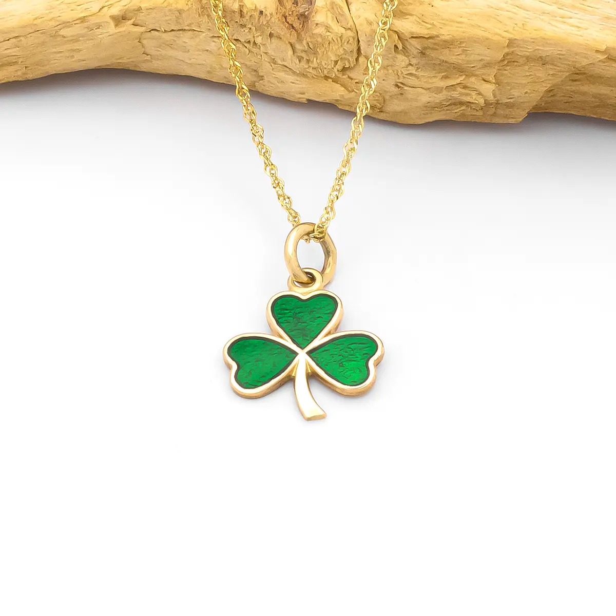 14k Gold Shamrock Necklace Inlaid With Green Enamel