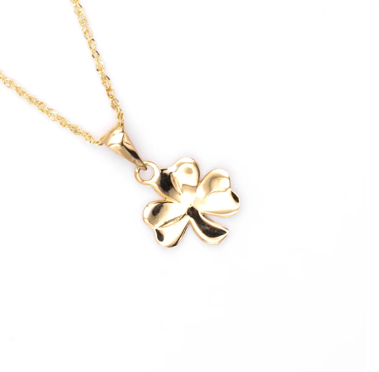 Traditional 14k Gold Small Shamrock Necklace