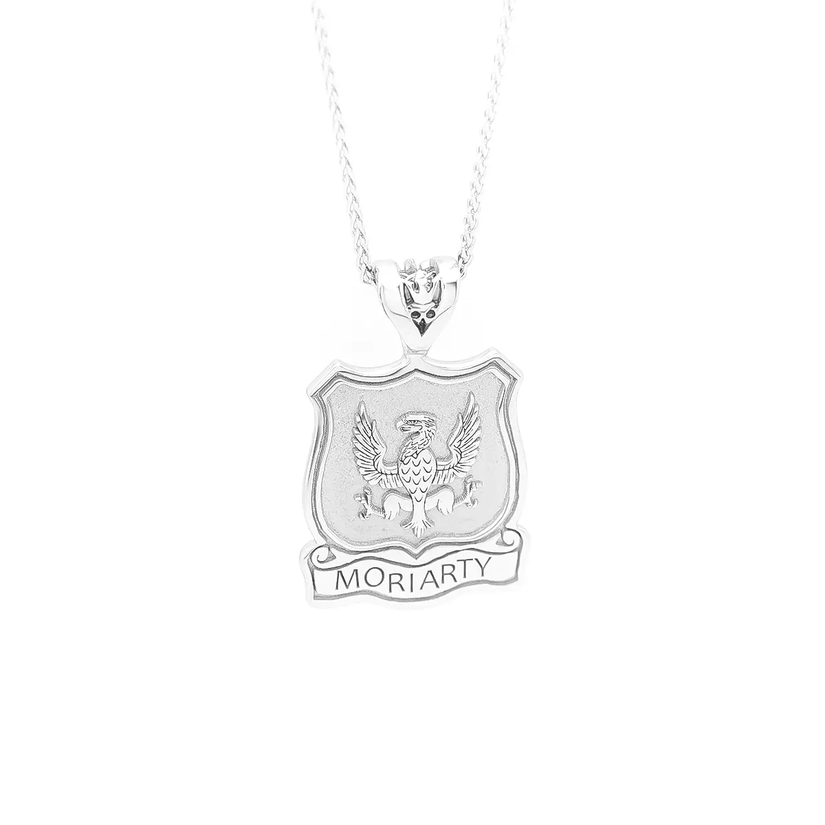 Family Crest Pendant With Family Name in White Gold Photo 4 